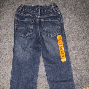 2 pairs of children’s place jeans